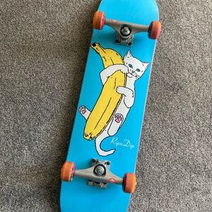 RipnDip White Cat Skateboard